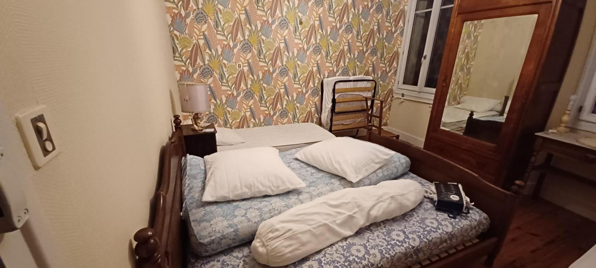 Chez Virginie - Chambre Du Bourg Lourdes Exterior photo